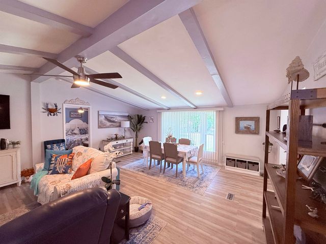 3339 Charleston Trail, Murrells Inlet, SC 29576