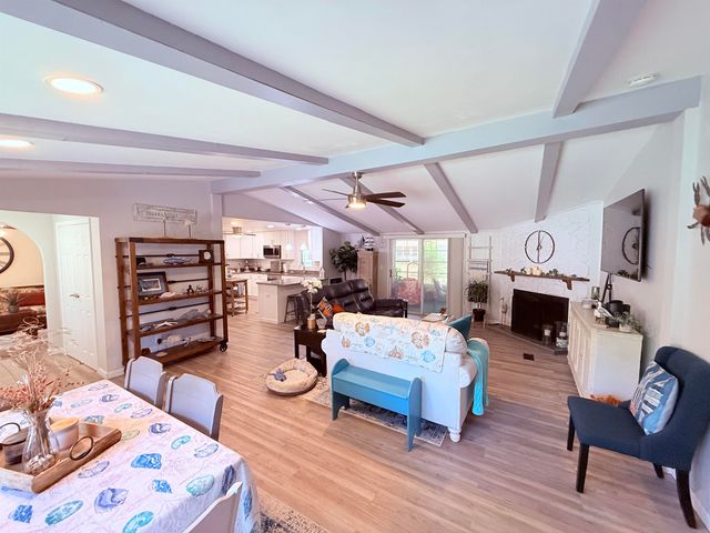 3339 Charleston Trail, Murrells Inlet, SC 29576