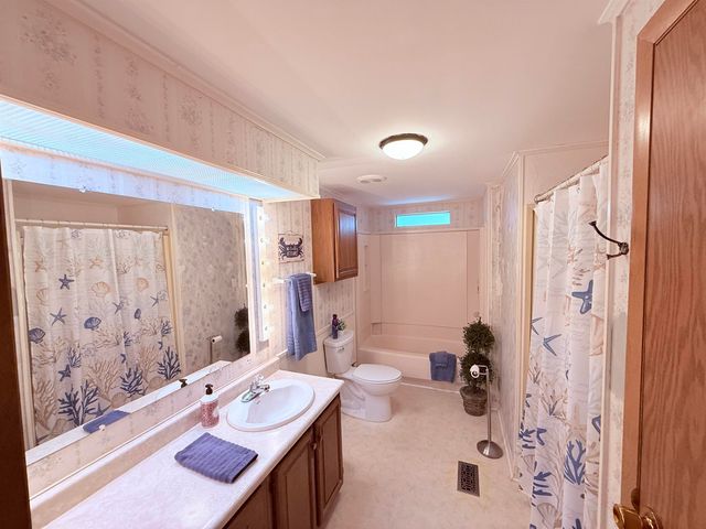 3339 Charleston Trail, Murrells Inlet, SC 29576