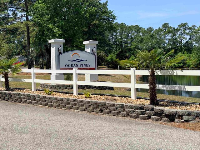 3339 Charleston Trail, Murrells Inlet, SC 29576