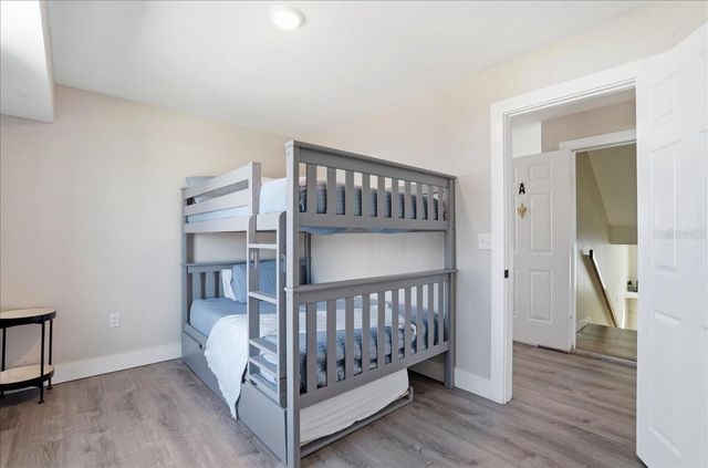 2518 AVENUE B, Bradenton Beach, FL 34217