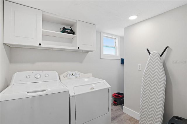 2518 AVENUE B, Bradenton Beach, FL 34217