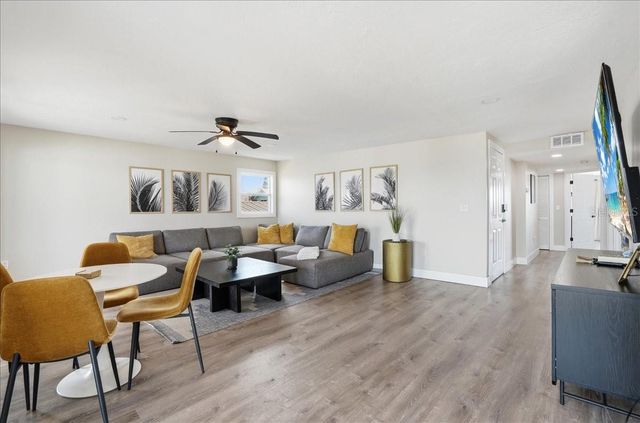 2518 AVENUE B, Bradenton Beach, FL 34217