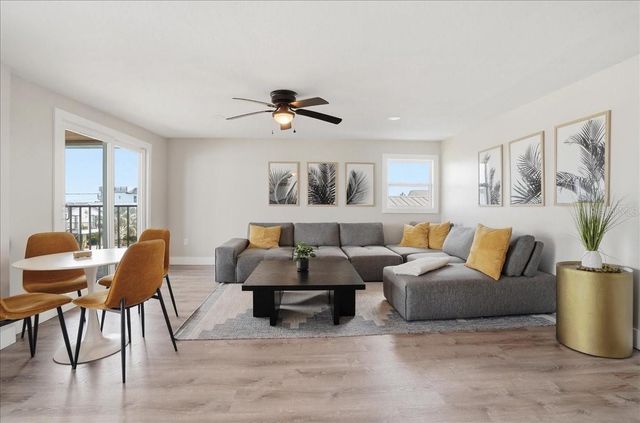 2518 AVENUE B, Bradenton Beach, FL 34217