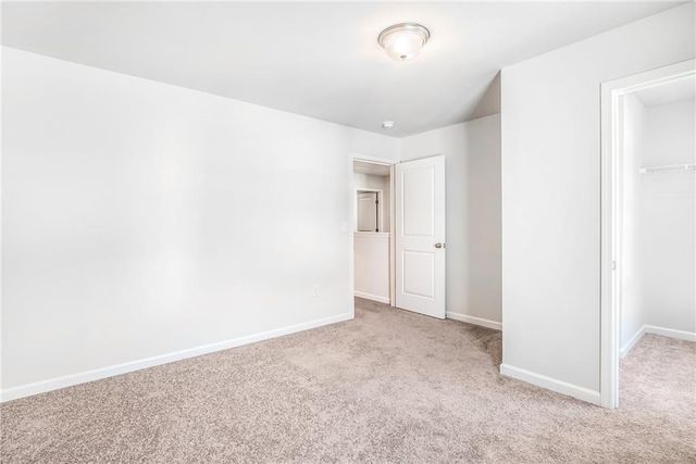 202 Duck Walk Way, Hogansville, GA 30230