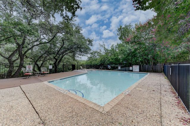 5701 Westslope DR B2, Austin, TX 78731