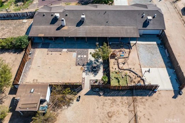 11090 Pinon, Hesperia, CA 92345