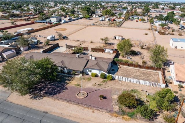 11090 Pinon, Hesperia, CA 92345