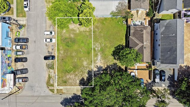 1446 Yale Street, Houston, TX 77008