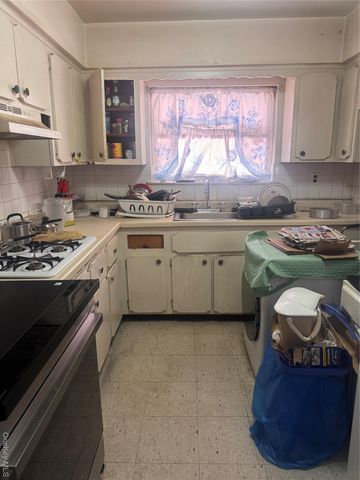 1427 Needham Avenue, Bronx, NY 10469