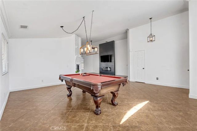 7592 Redwood Avenue, Hesperia, CA 92345