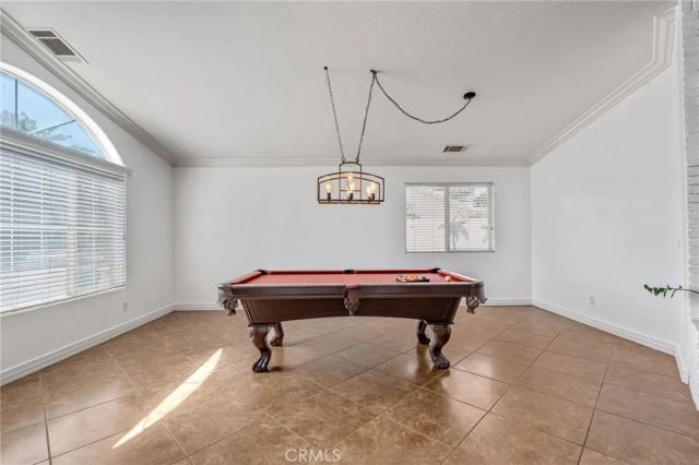 7592 Redwood Avenue, Hesperia, CA 92345