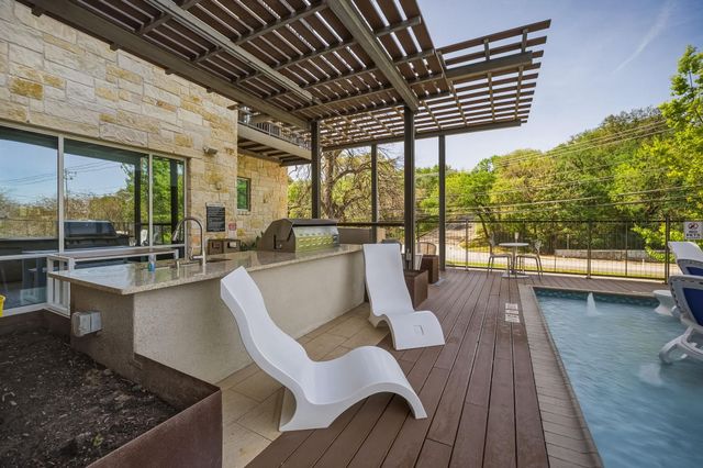 1900 Barton Springs RD 2006, Austin, TX 78704