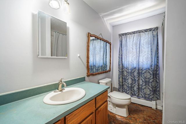 395 Linnet Street, Greenport, NY 11944