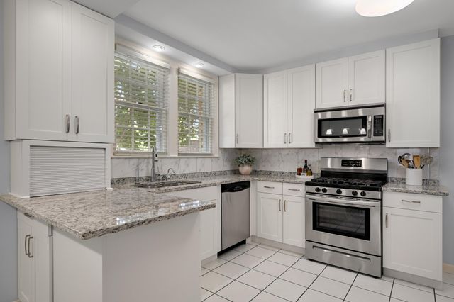 3721 Glenhurst Avenue, Saint Louis Park, MN 55416