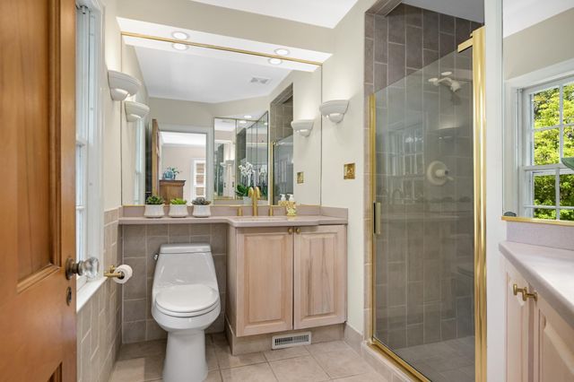 3721 Glenhurst Avenue, Saint Louis Park, MN 55416
