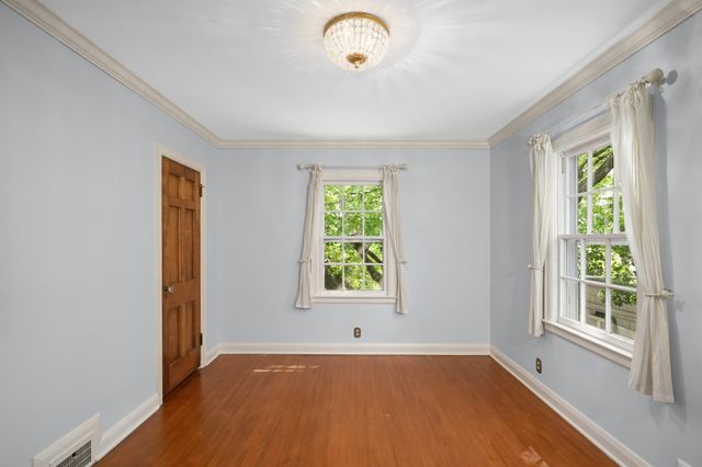 3721 Glenhurst Avenue, Saint Louis Park, MN 55416