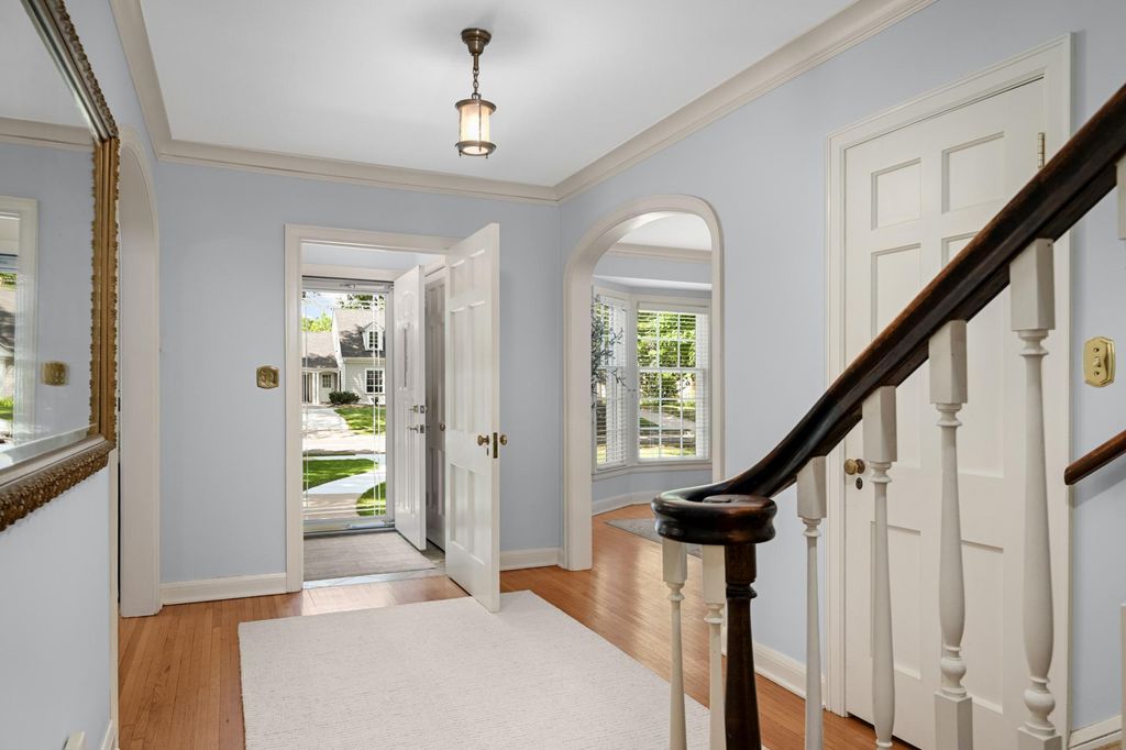 3721 Glenhurst Avenue, Saint Louis Park, MN 55416 — photo 4