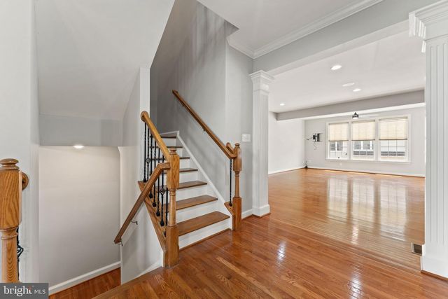 42524 ROWDERBURY SQ, Chantilly, VA 20152