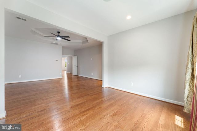 42524 ROWDERBURY SQ, Chantilly, VA 20152