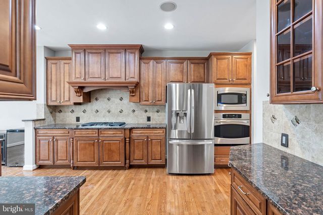 42524 ROWDERBURY SQ, Chantilly, VA 20152