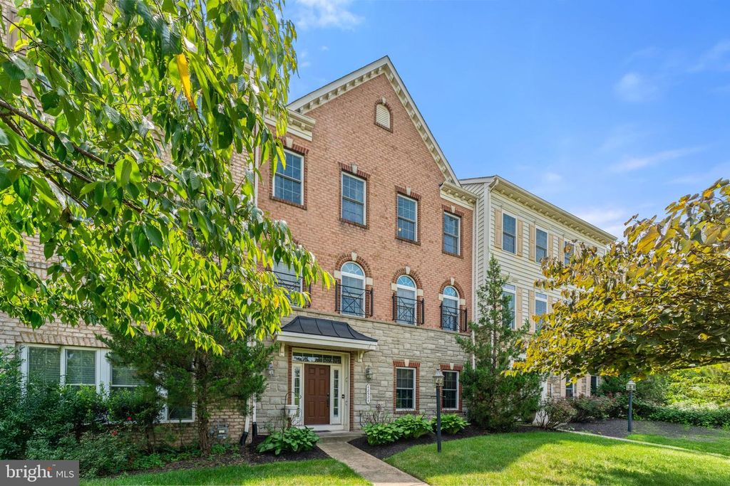 42524 ROWDERBURY SQ, Chantilly, VA 20152