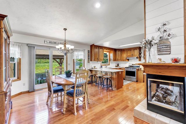 3659 VAN LAANEN ROAD, Green Bay, WI 54311