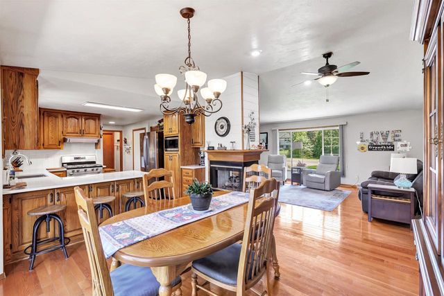 3659 VAN LAANEN ROAD, Green Bay, WI 54311