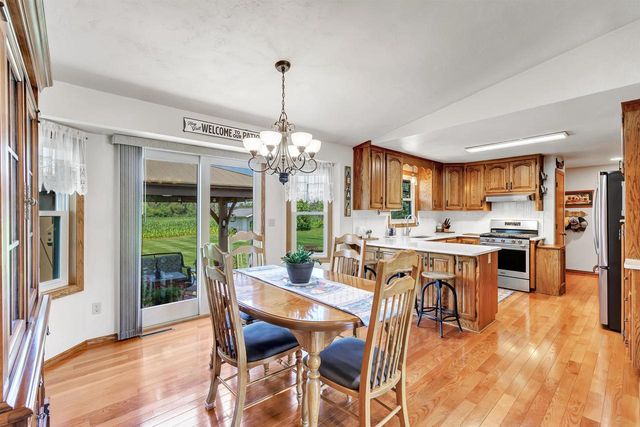 3659 VAN LAANEN ROAD, Green Bay, WI 54311