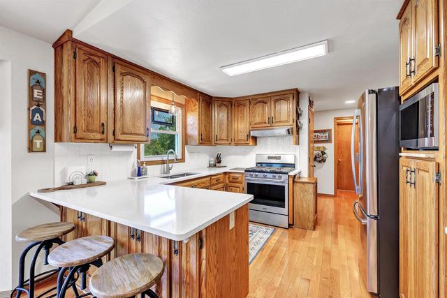 3659 VAN LAANEN ROAD, Green Bay, WI 54311