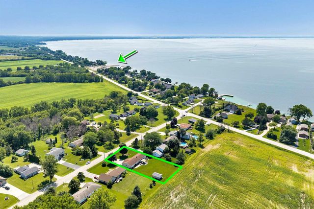 3659 VAN LAANEN ROAD, Green Bay, WI 54311