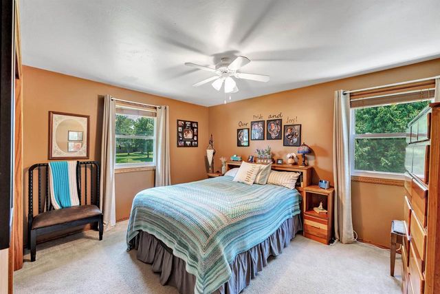 3659 VAN LAANEN ROAD, Green Bay, WI 54311