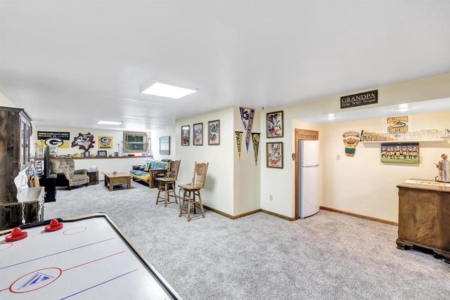 3659 VAN LAANEN ROAD, Green Bay, WI 54311