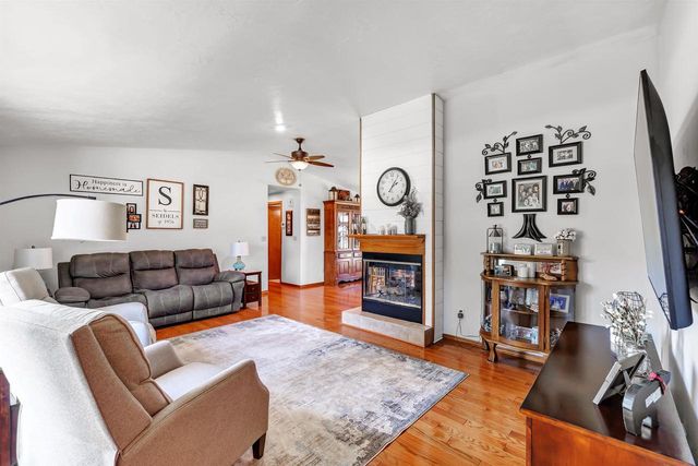 3659 VAN LAANEN ROAD, Green Bay, WI 54311