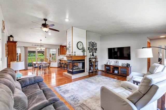 3659 VAN LAANEN ROAD, Green Bay, WI 54311