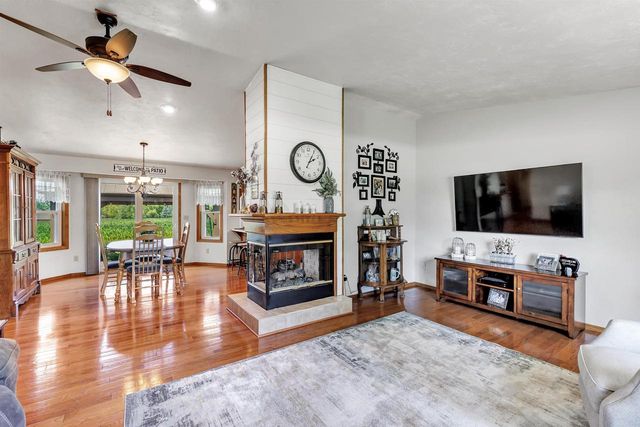 3659 VAN LAANEN ROAD, Green Bay, WI 54311