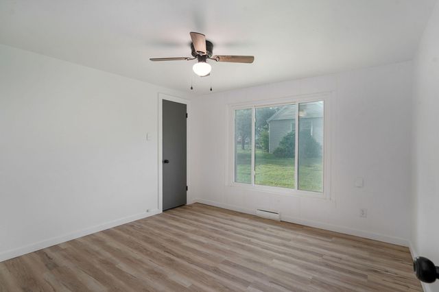 1014 N Dickerson Avenue, Springfield, MO 65803