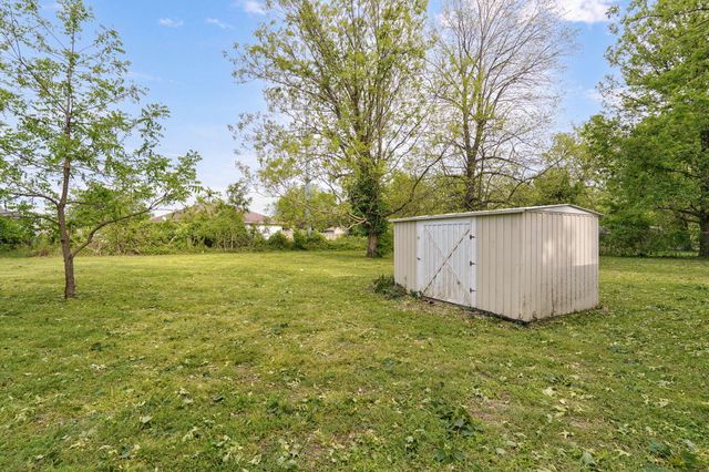 1014 N Dickerson Avenue, Springfield, MO 65803