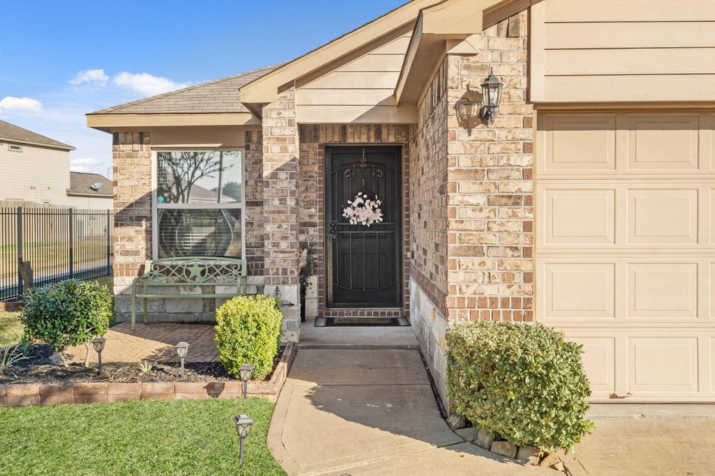 19234 Golden Wave Drive, Katy, TX 77449