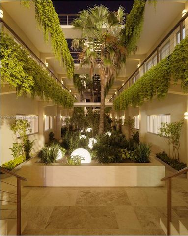 250 Collins Ave 109, Miami Beach, FL 33139