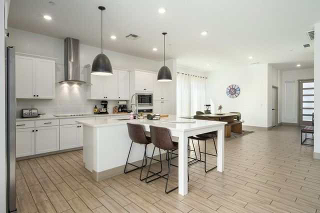 20046 Sunset Drive, Friant, CA 93626