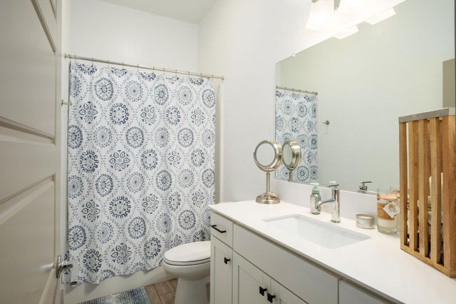 20046 Sunset Drive, Friant, CA 93626