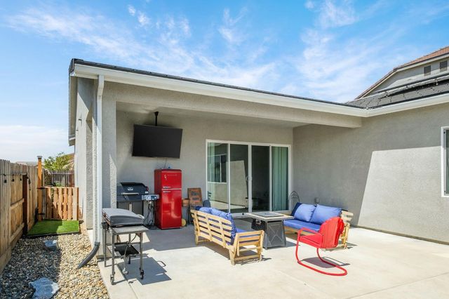 20046 Sunset Drive, Friant, CA 93626