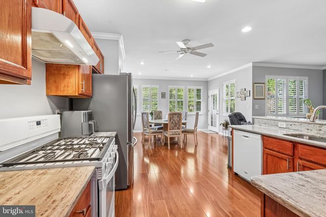 45 TEMPLE CT, Pennington, NJ 08534