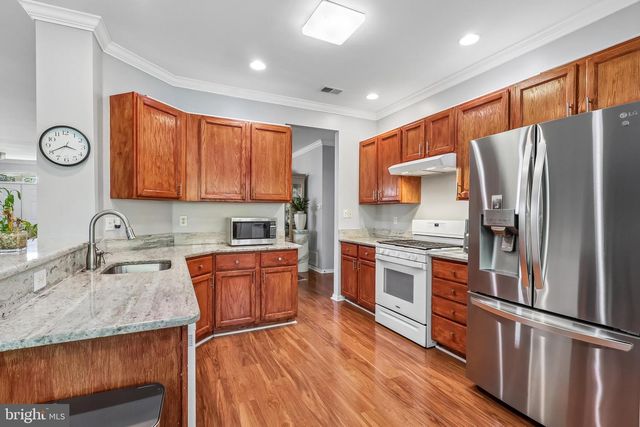 45 TEMPLE CT, Pennington, NJ 08534