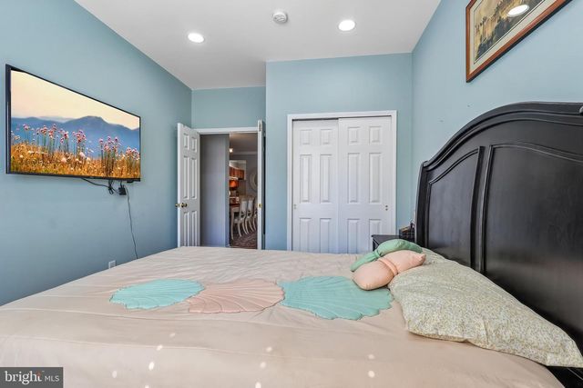 45 TEMPLE CT, Pennington, NJ 08534