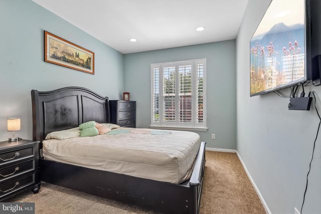 45 TEMPLE CT, Pennington, NJ 08534