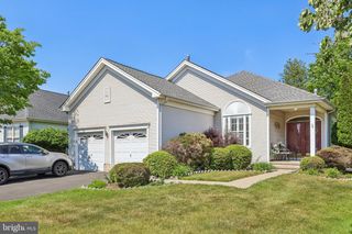 45 TEMPLE CT, Pennington, NJ 08534