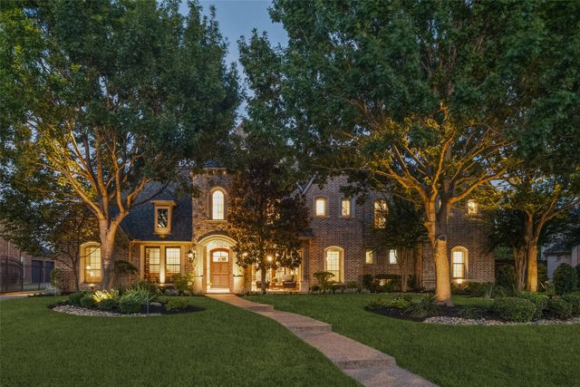 1304 Overland Drive, Murphy, TX 75094