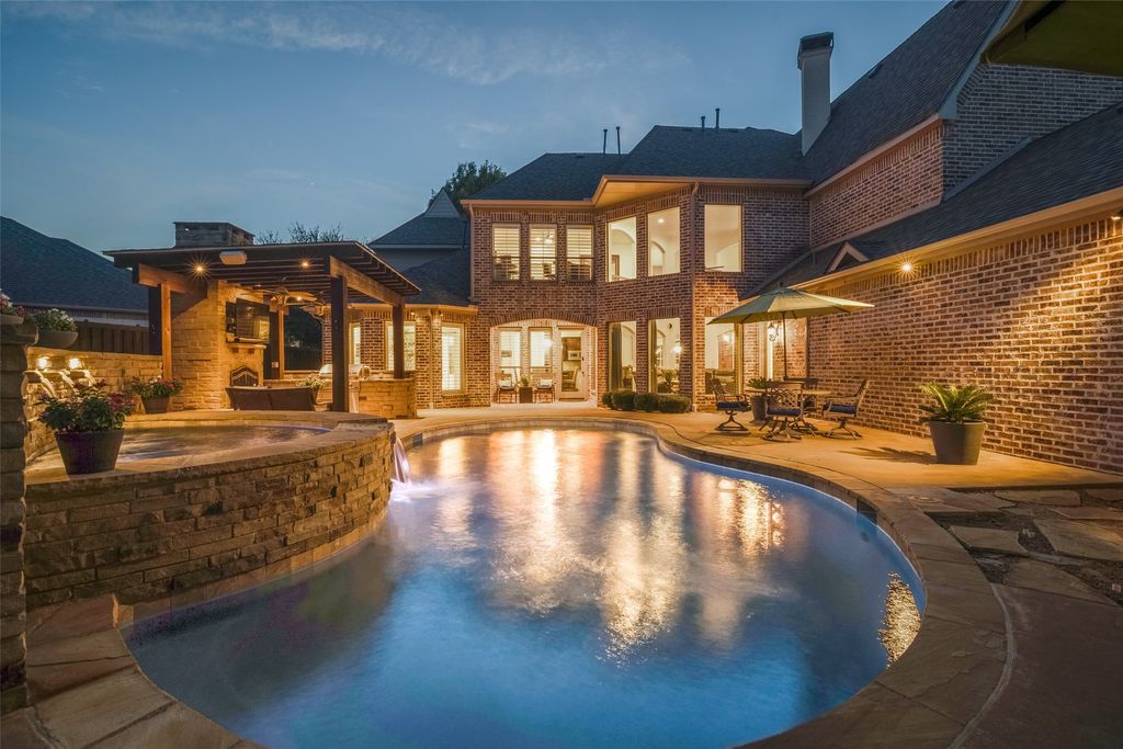 1304 Overland Drive, Murphy, TX 75094
